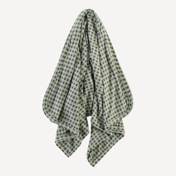 NWT Kate Quinn Green Gingham Double Layer Blanket - Picture 3 of 3